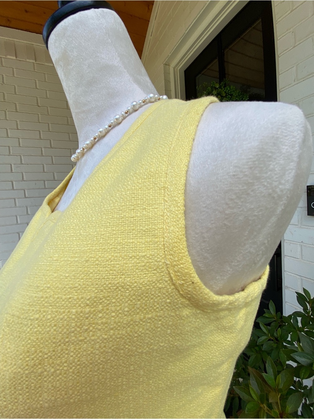 NWT size 12 Talbots Yellow Sleeveless Shift Dress with Patch Pockets and Bows - Picture 4 of 14